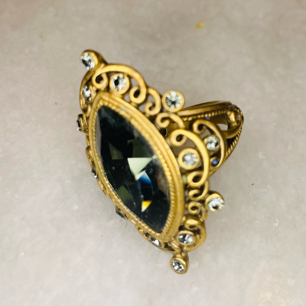 3 for $10 SALE Tahari Ring Size 7 B1412 - Picture 3 of 4